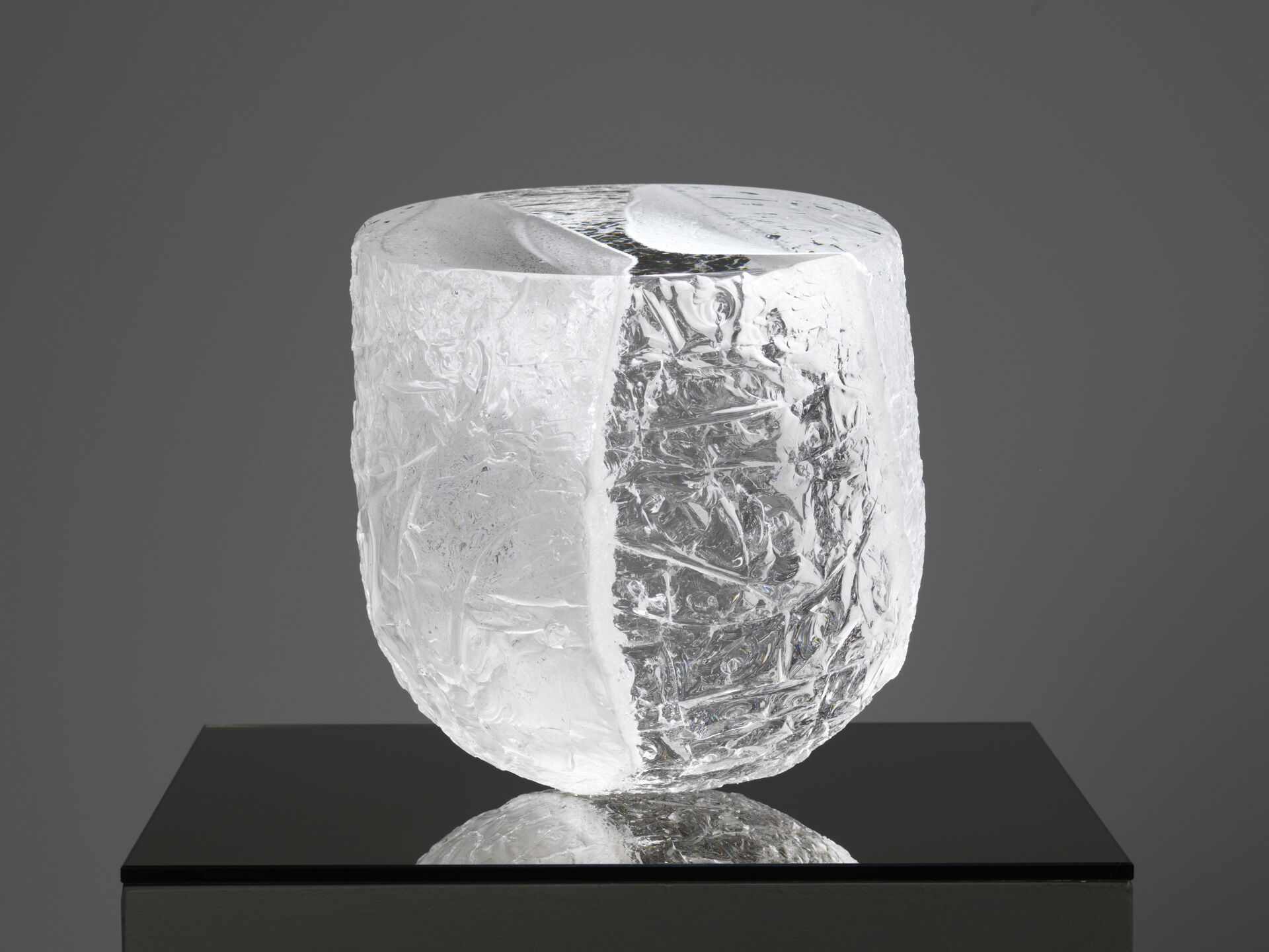 bernard dejonghe 0018 grey 01