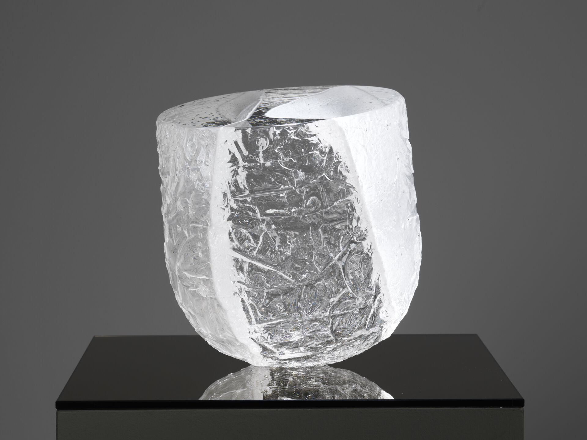 bernard dejonghe 0018 grey 02