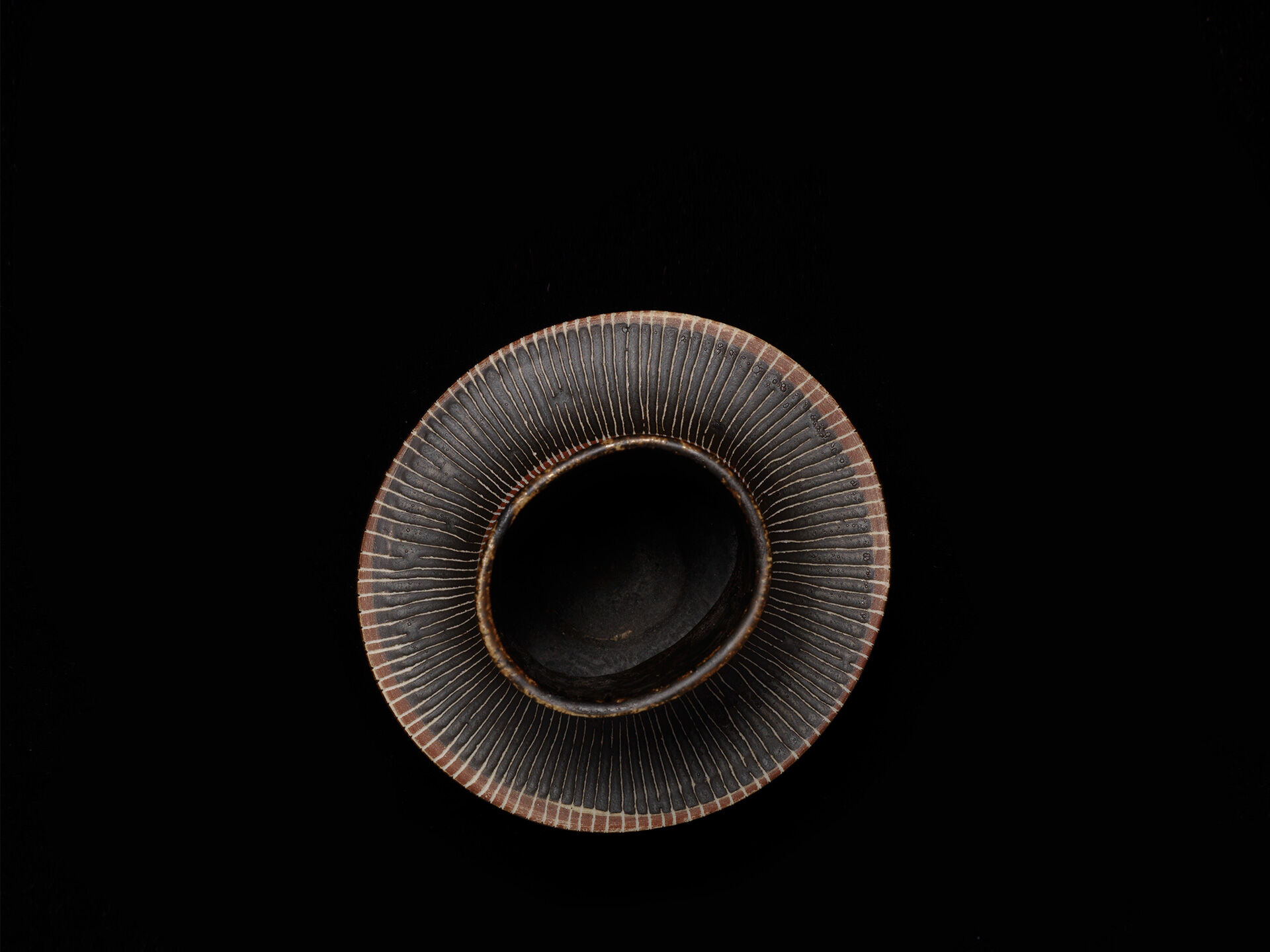 Lucie rie 0087A 06