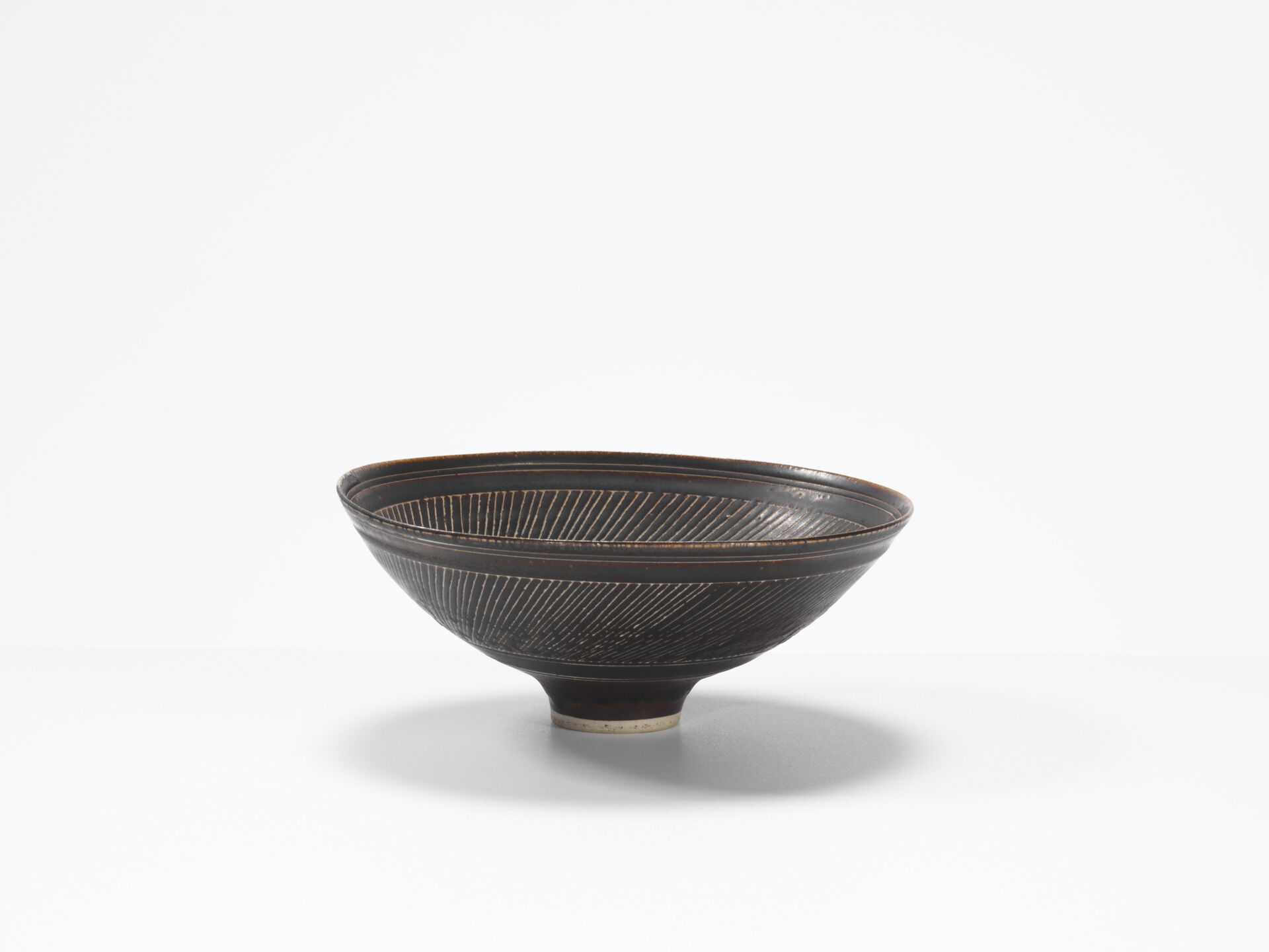 lucie rie 0030 04