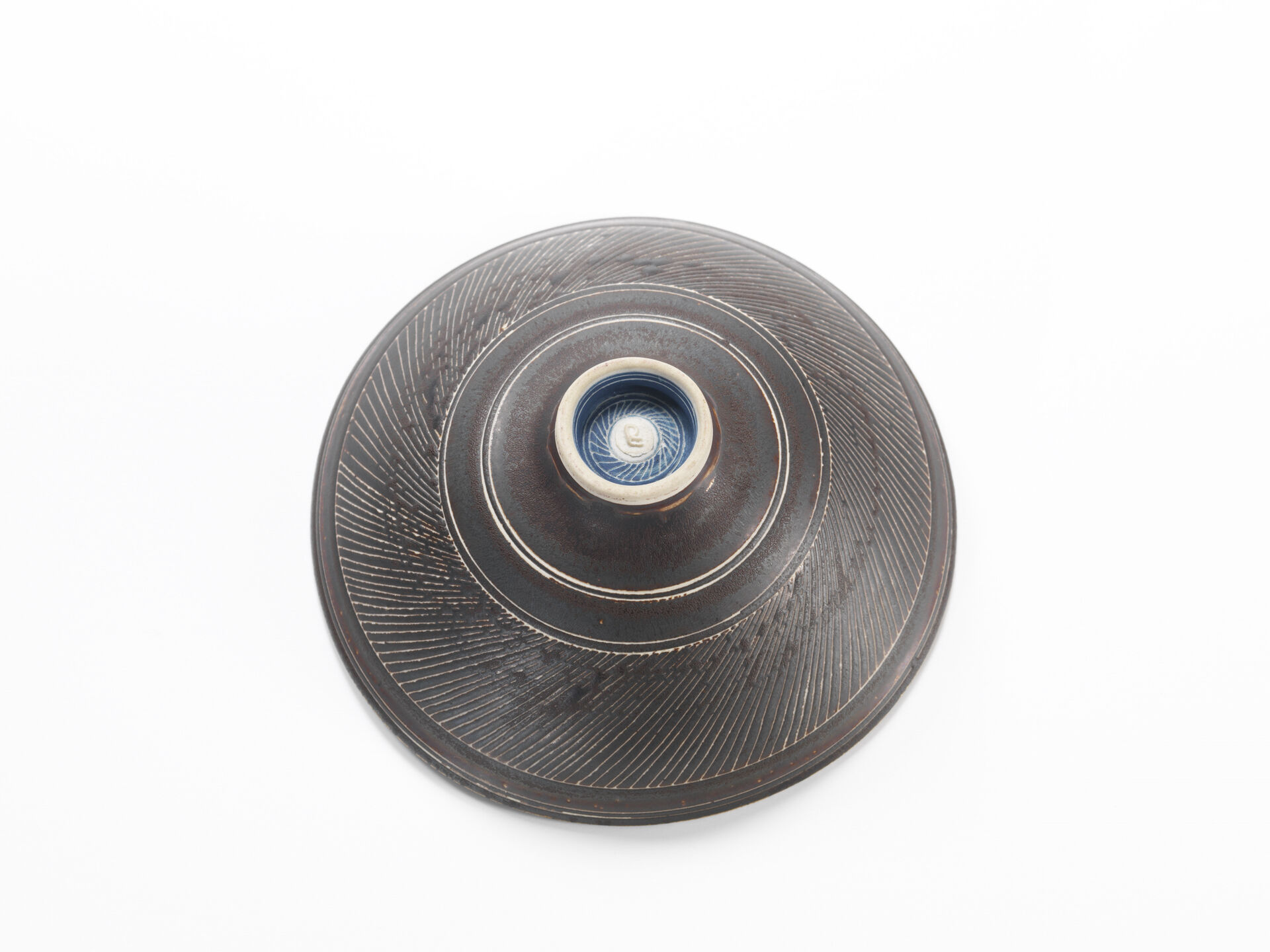 lucie rie 0030 05
