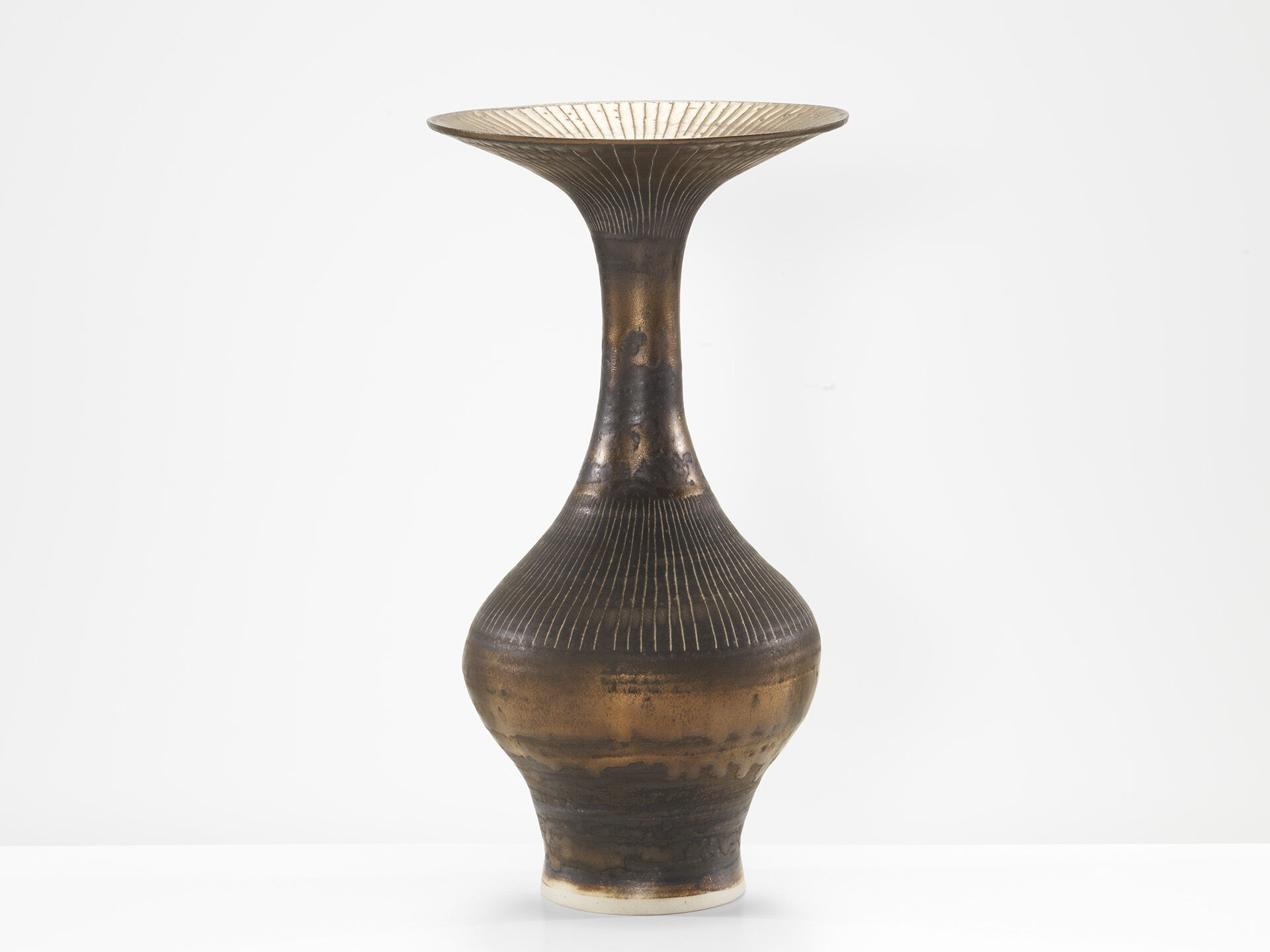 lucie rie 0038 03