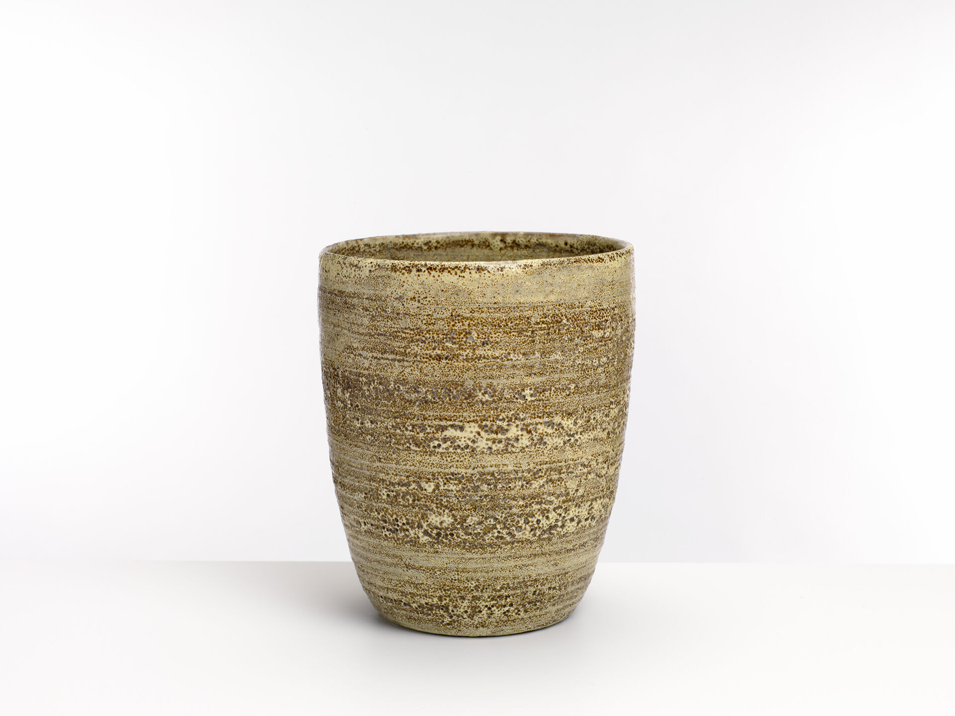 lucie rie 0067 04