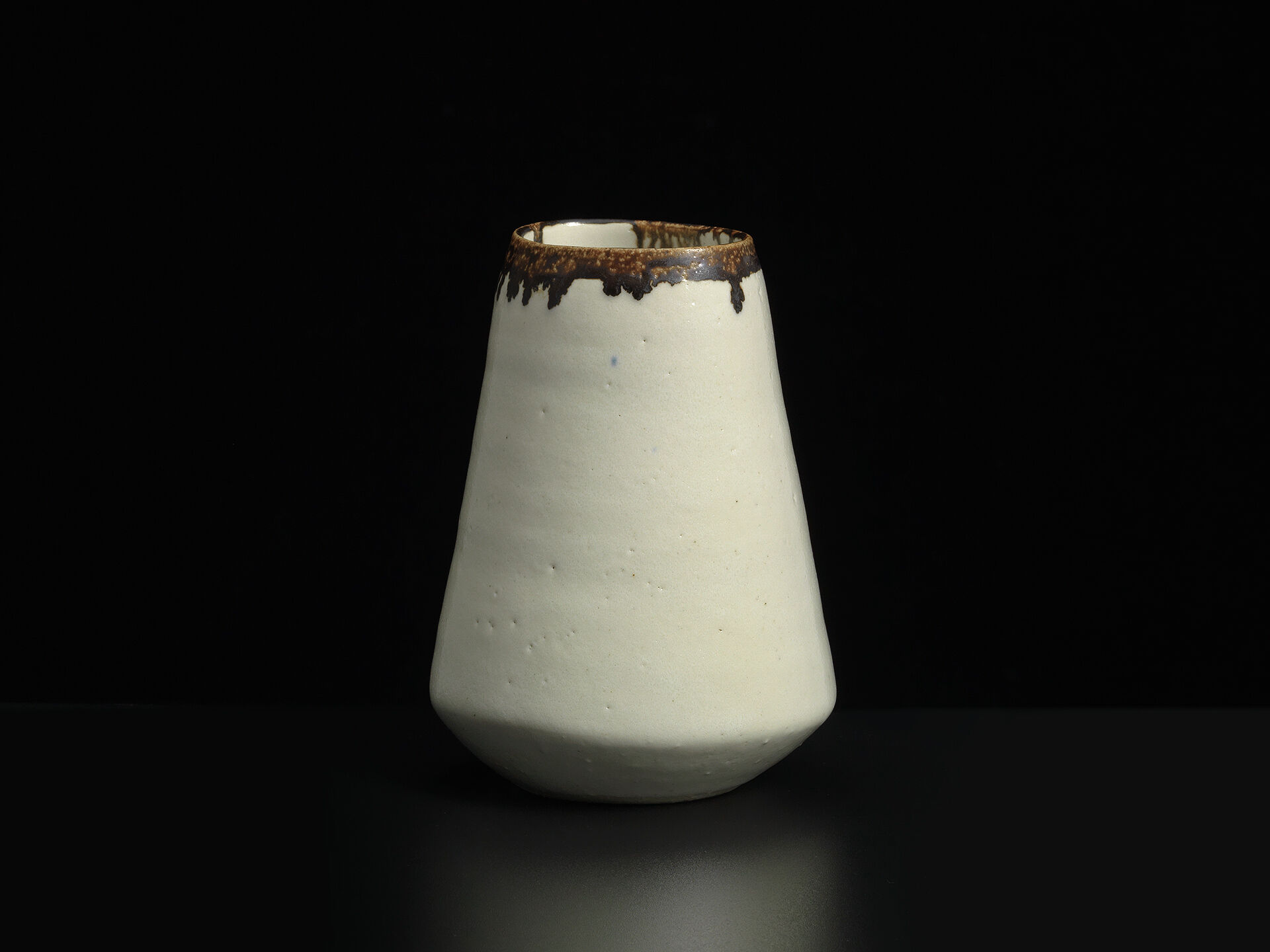 lucie rie 0073 05