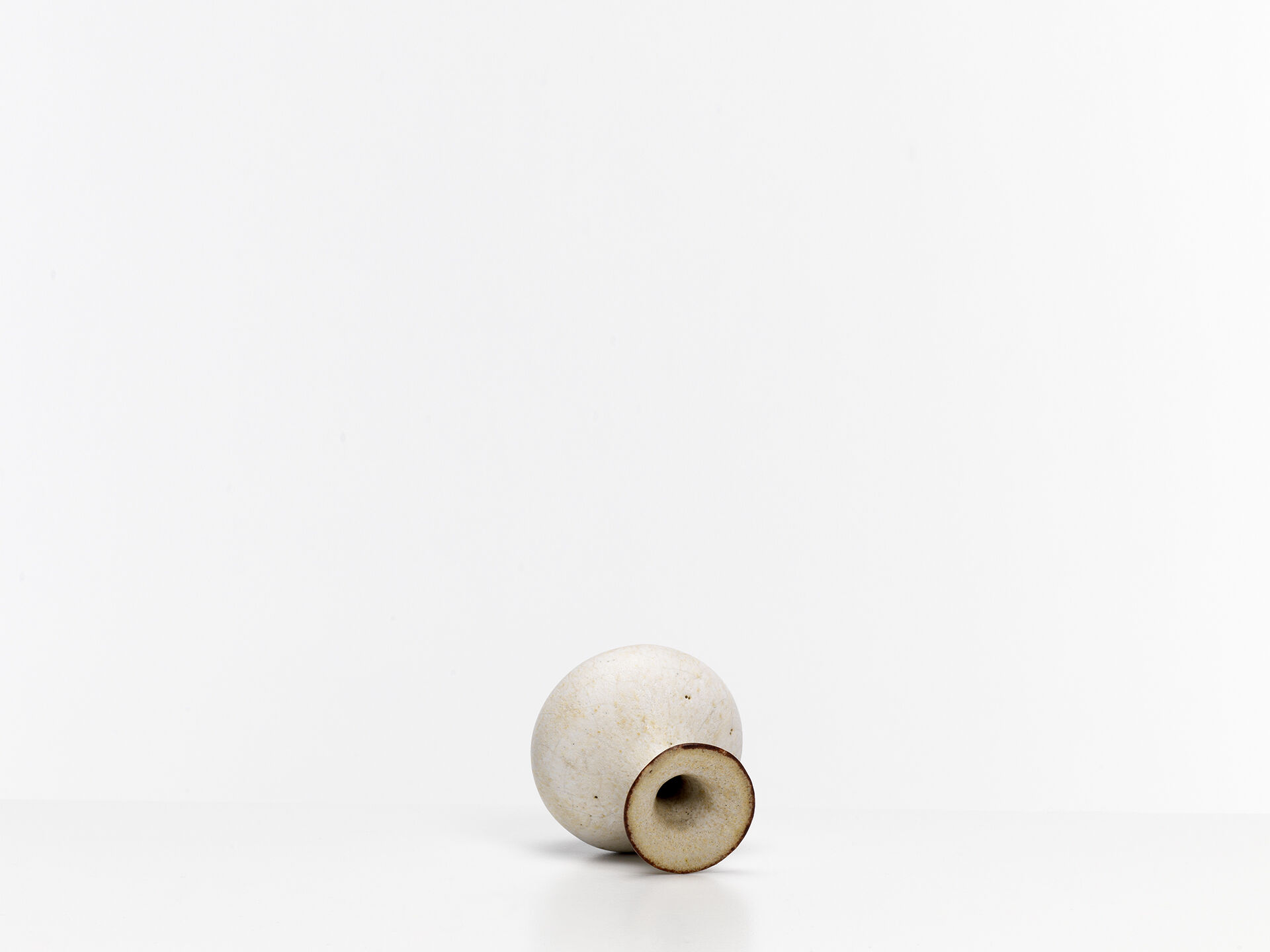 lucie rie 0135 05