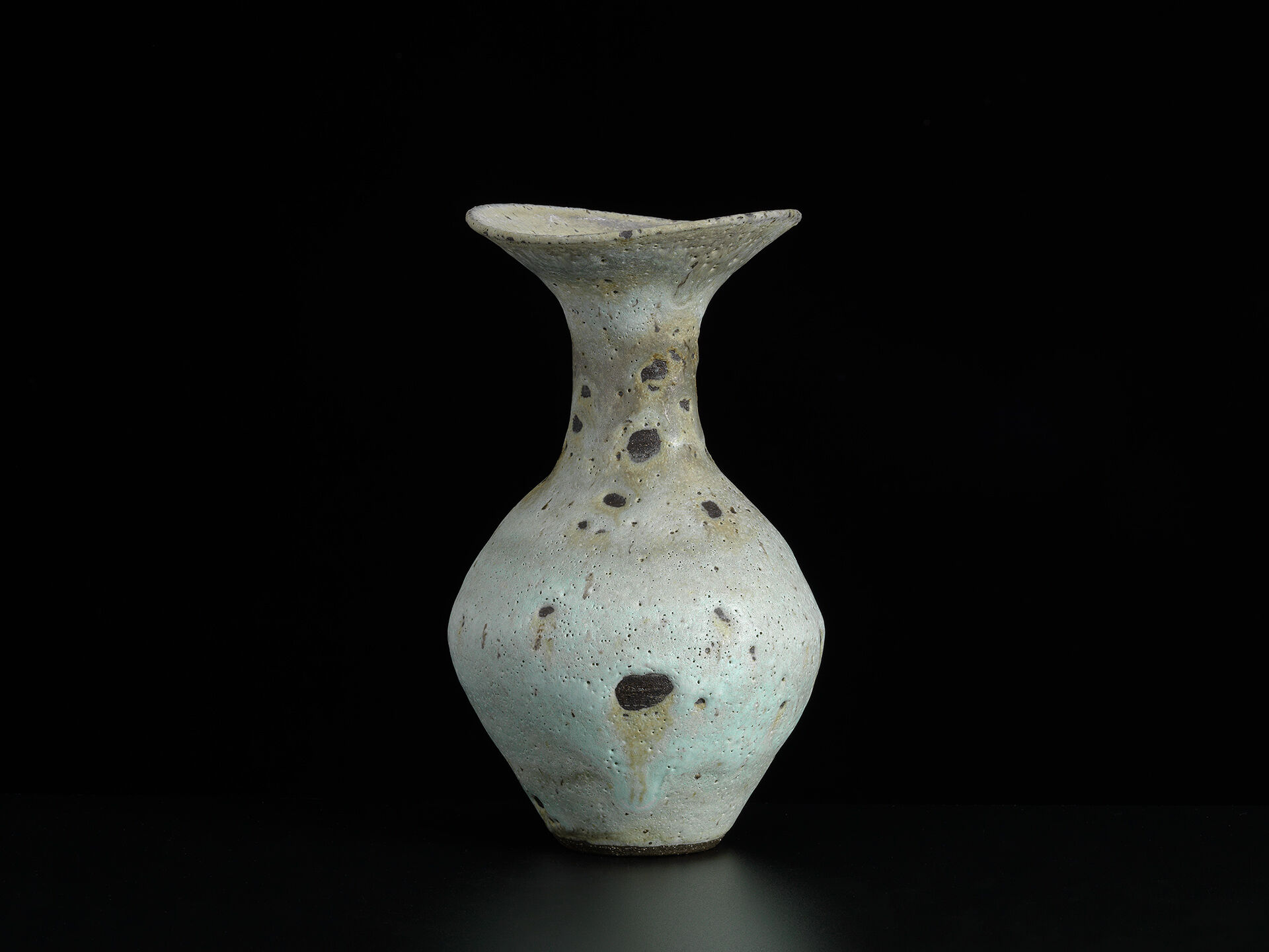 lucie rie LR 0036 01