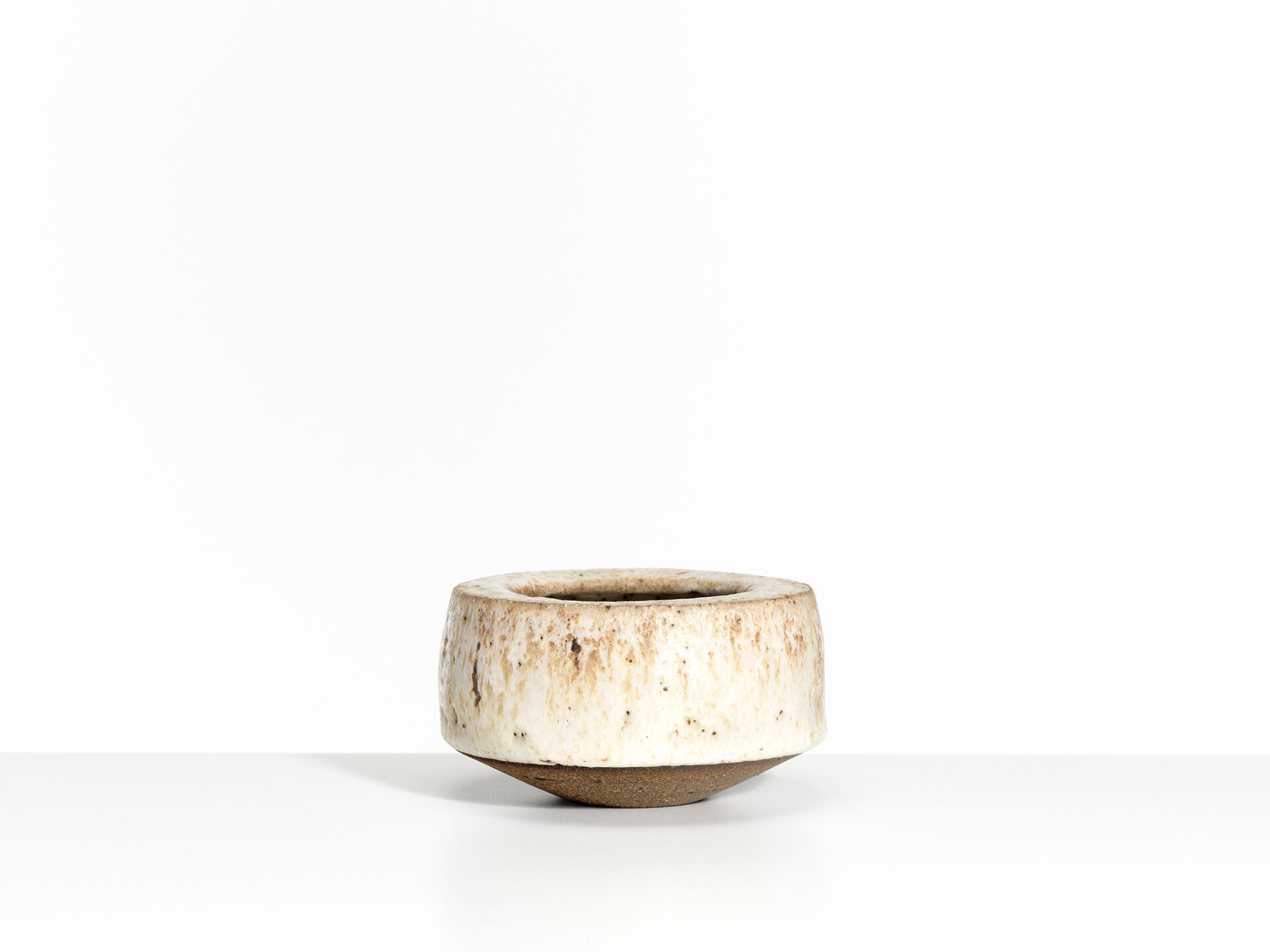 lucie rie lr 0084 01