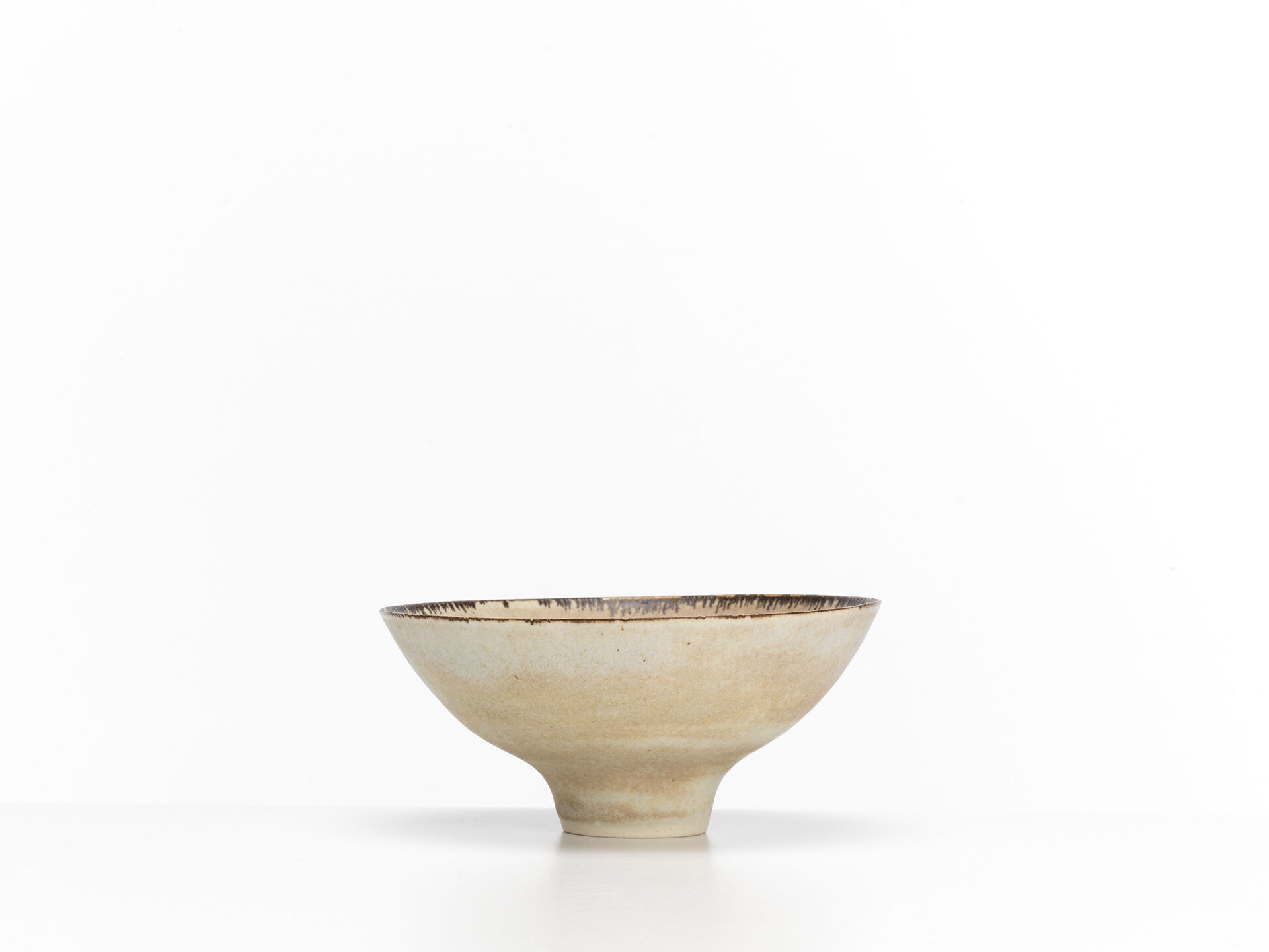 lucie rie lr 0133 02