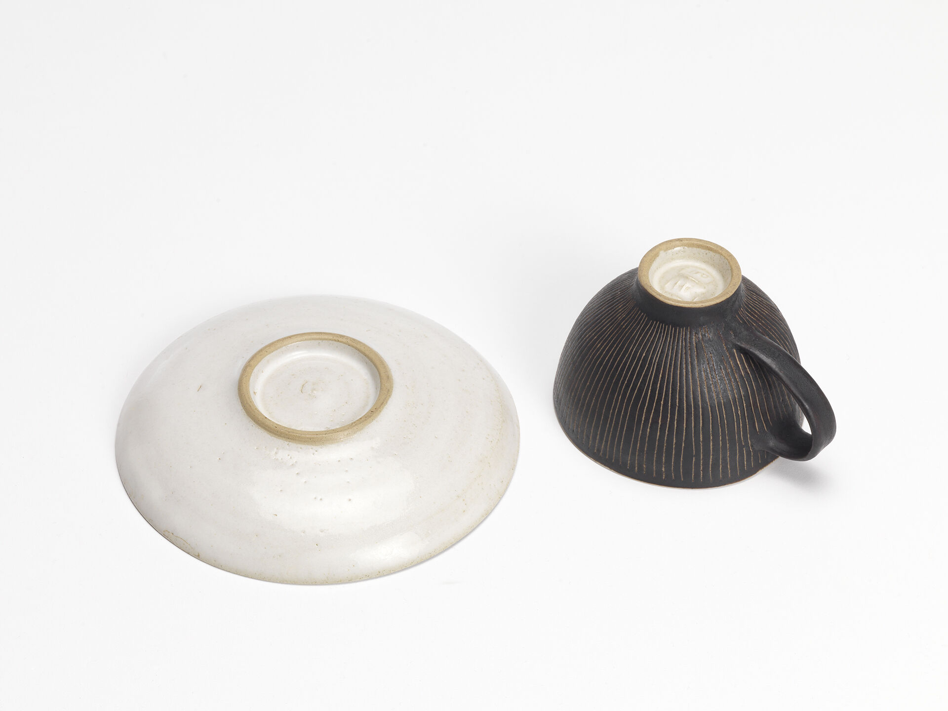 lucie rie 0126 03