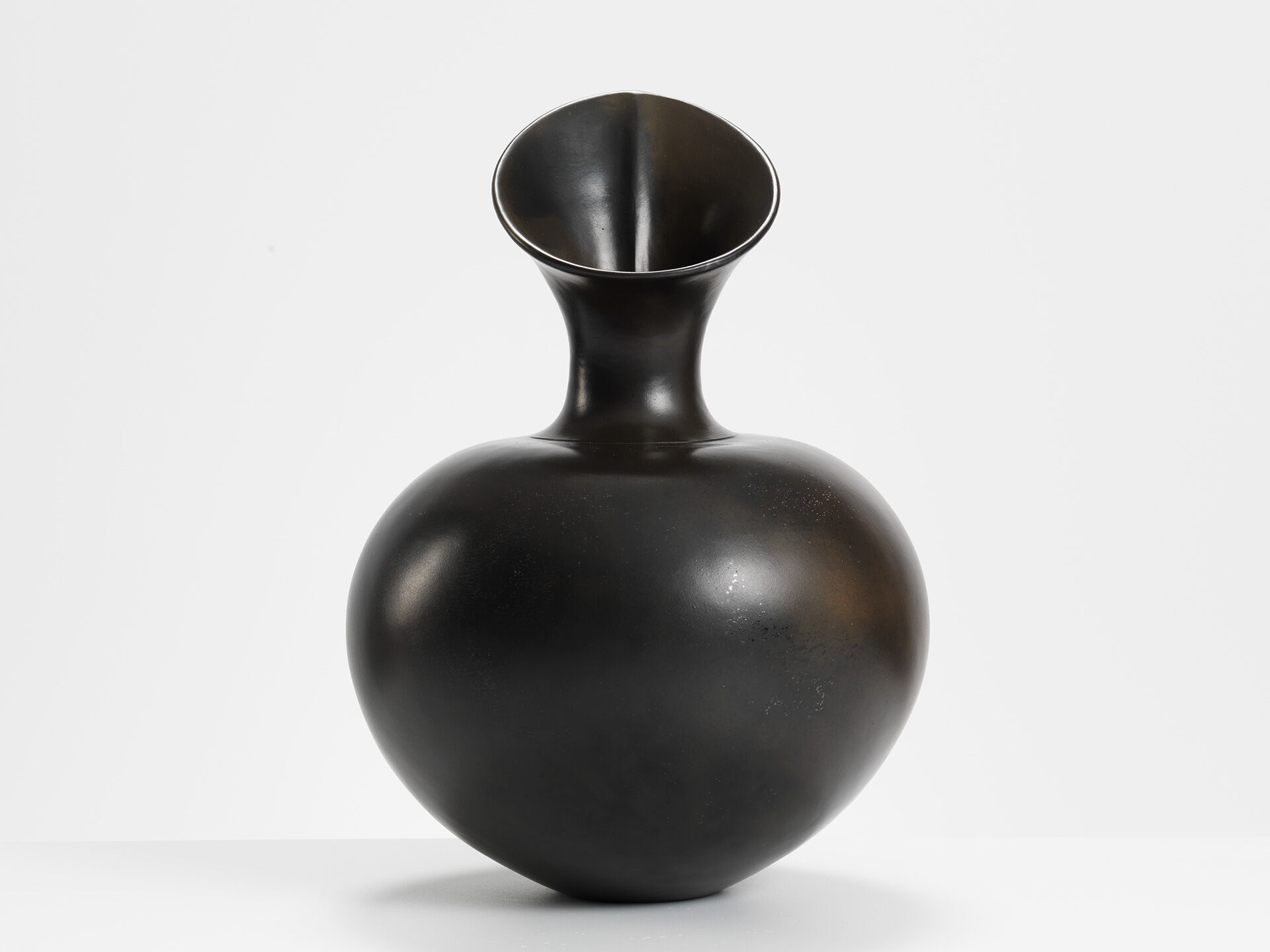 magdalene odundo 0001 09