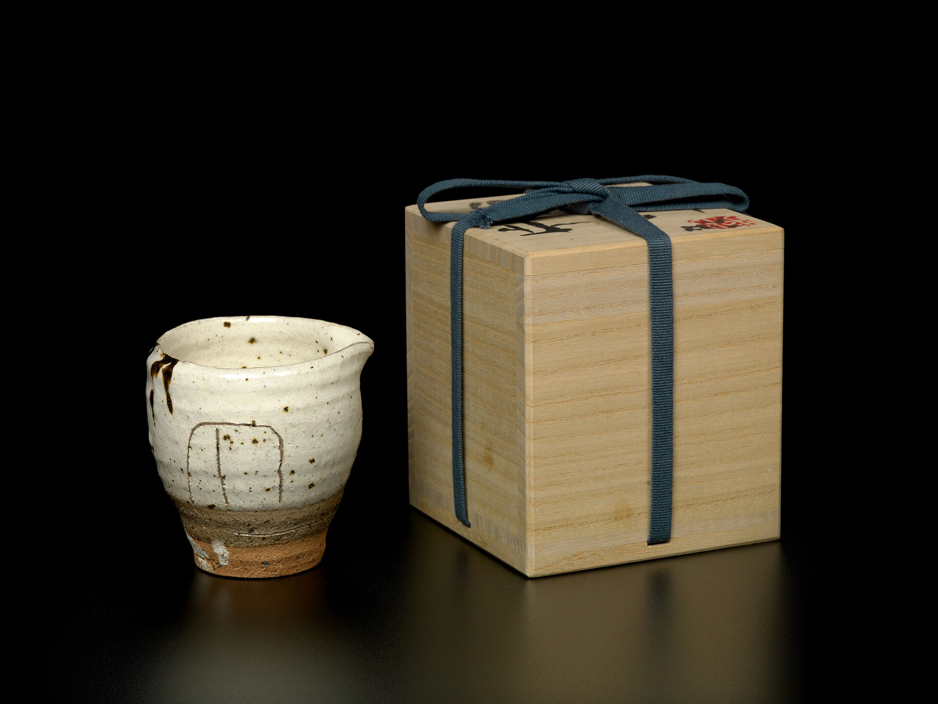 Ryoji Koie jug 0028 05