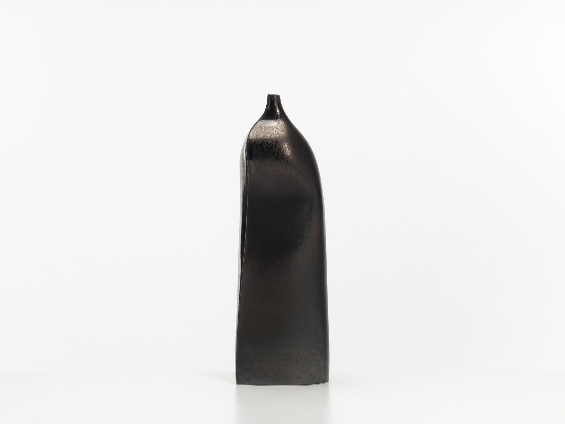 sara flynn 0350 SF 02