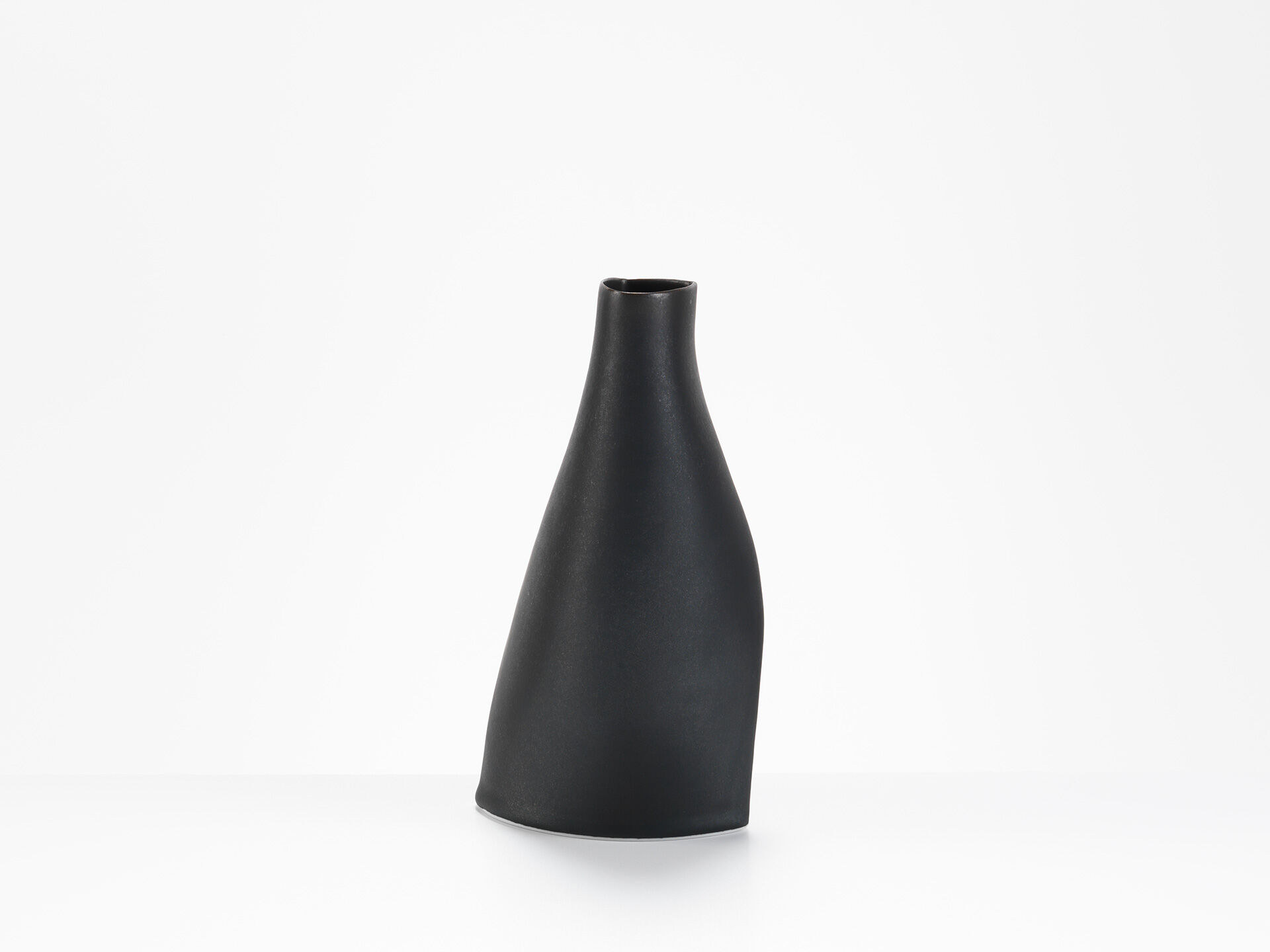 sara flynn wh 0162 04