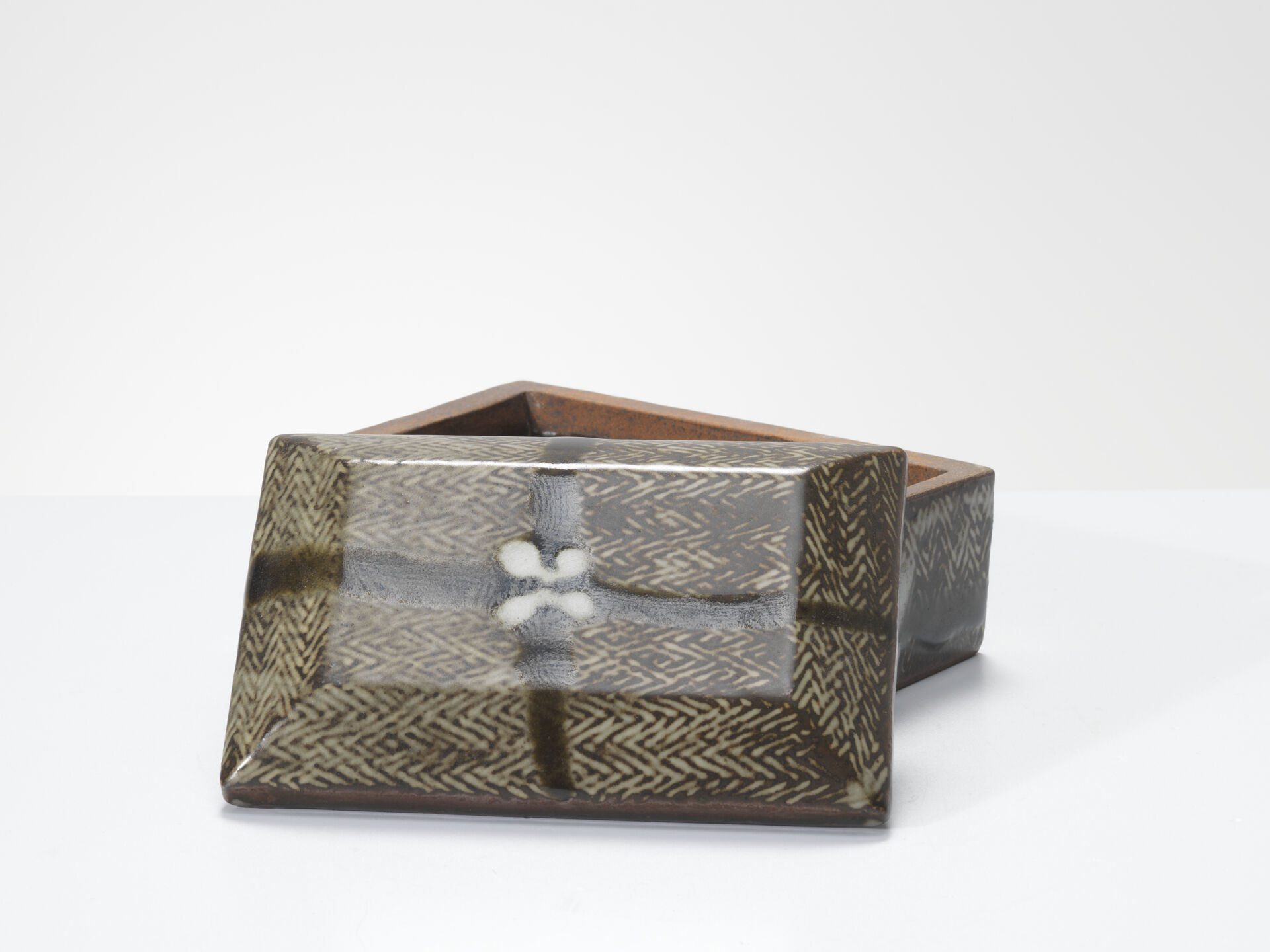 tatsuzo shimaoka 0002 03