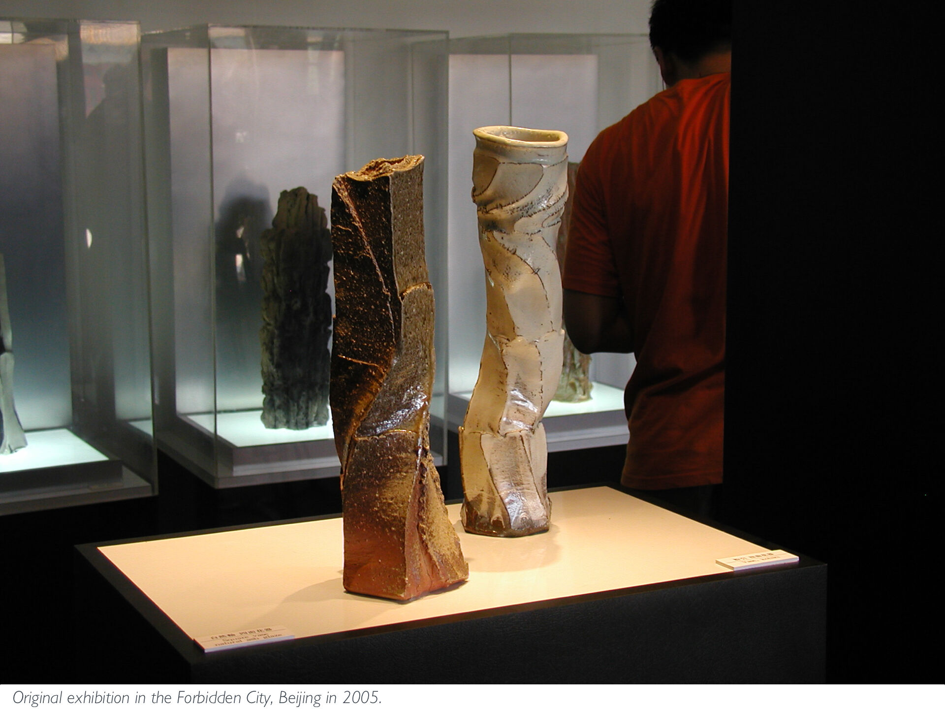 Original shozo exhibtion beijing 2005 installtion shot 09