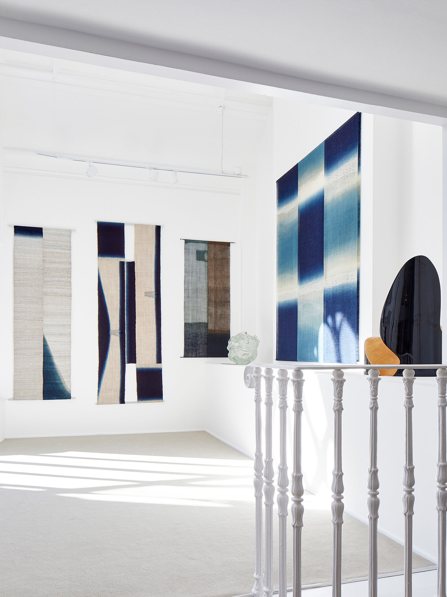 Glass textiles Lacquer Ceramic 3